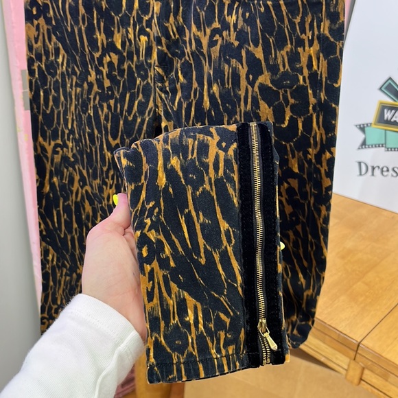 7FAM Leopard Skinny Jeans - Picture 4 of 8